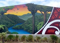 Auckland-NZ-school-mural
